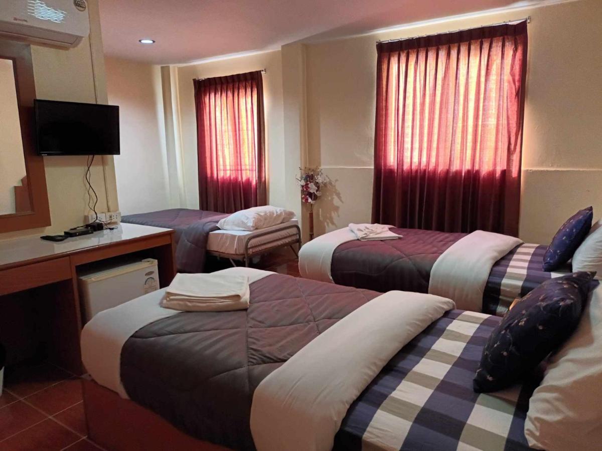 Patong Rose Guest House 50M To Beach Exterior photo