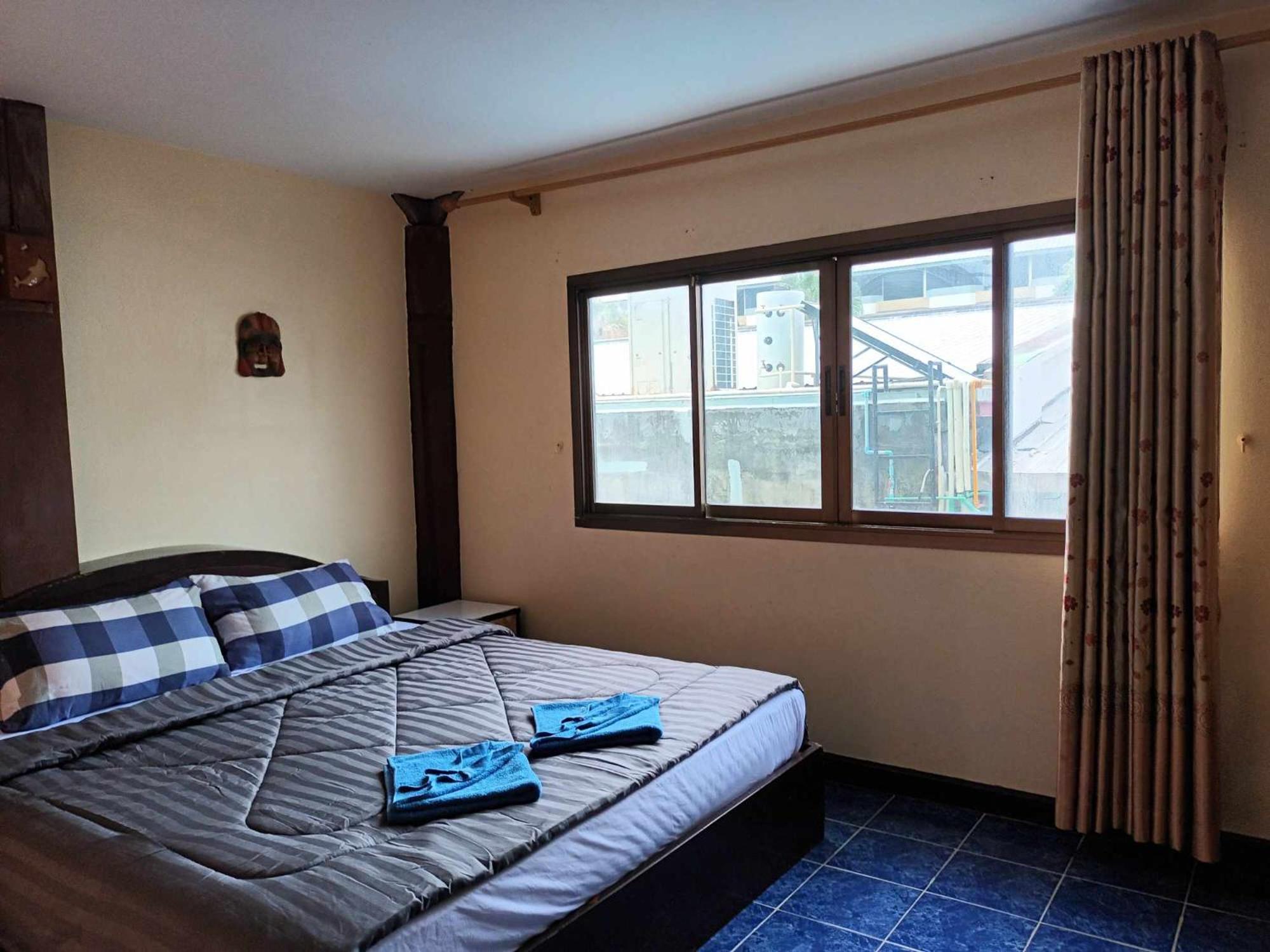 Patong Rose Guest House 50M To Beach Exterior photo